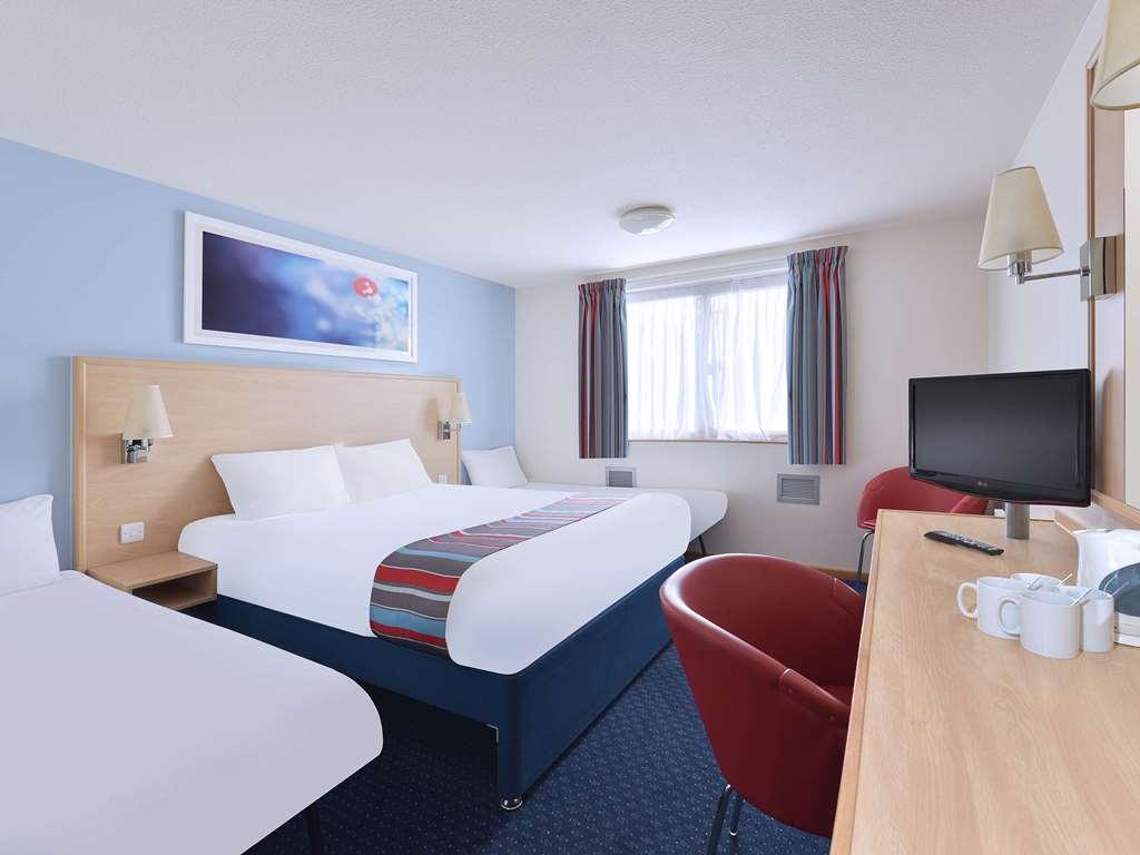 Travelodge Littlehampton Rustington Rum bild